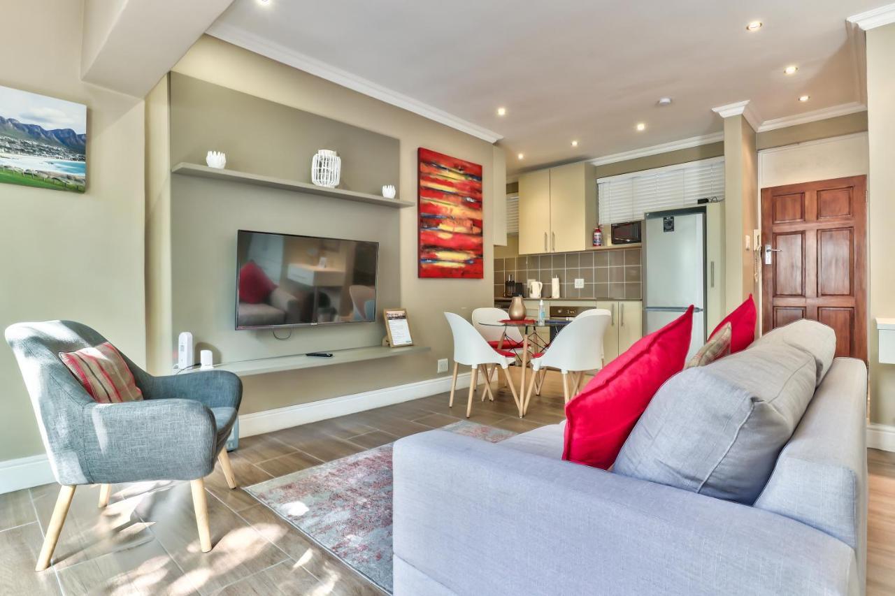 Fairmile On Main Apartment เคปทาวน์ ภายนอก รูปภาพ