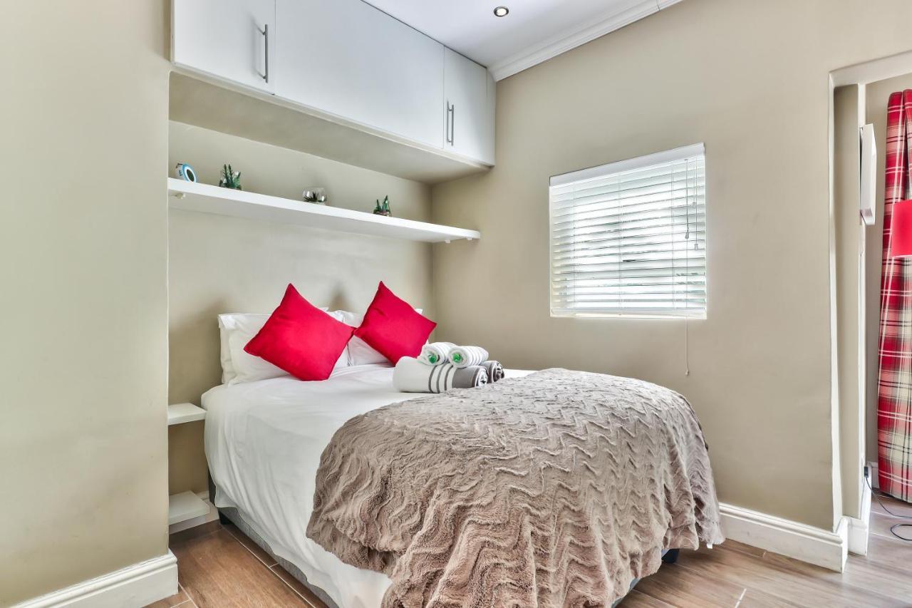 Fairmile On Main Apartment เคปทาวน์ ภายนอก รูปภาพ