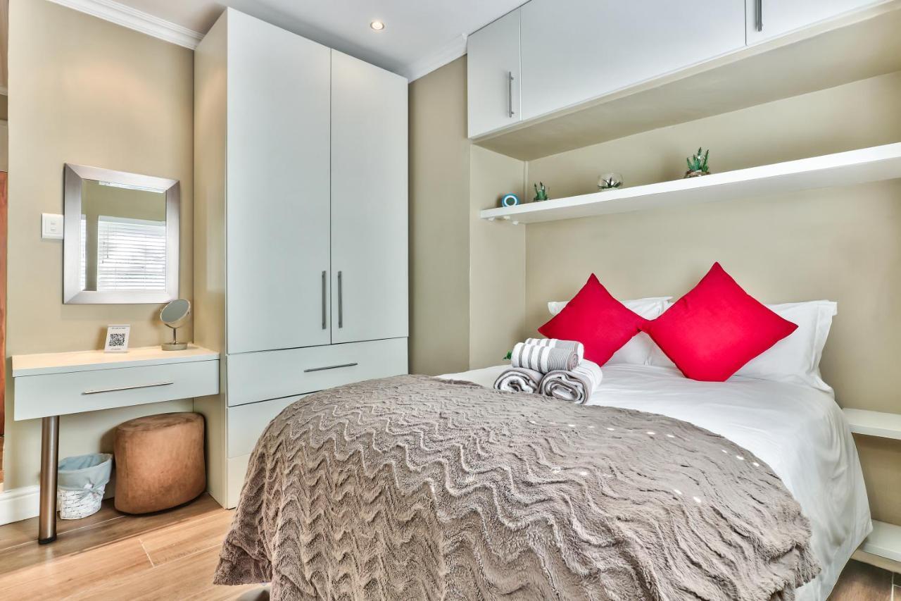 Fairmile On Main Apartment เคปทาวน์ ภายนอก รูปภาพ